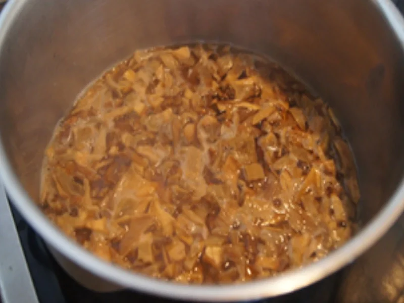Spaghetti carbonara mit getrockneten Steinpilzen - Rezept - Bild Nr. 7