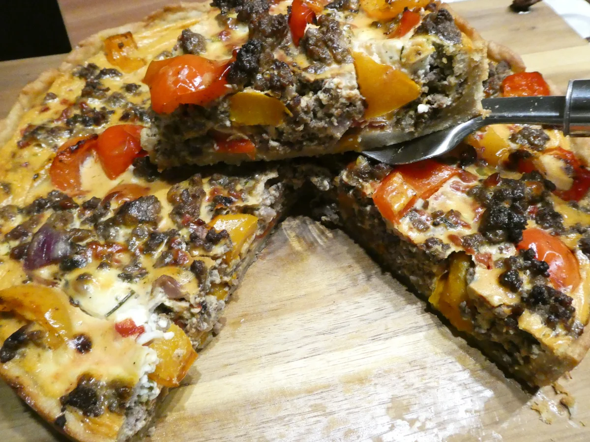 Rezept: Hackfleisch-Paprika-Kuchen Bild Nr. 16202 Hackfleisch-Paprika-Kuchen - Rezept - Bild Nr. 16202