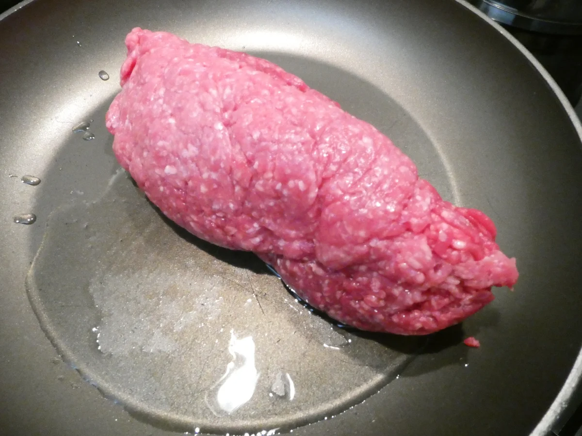 Rezept: Hackfleisch-Paprika-Kuchen Bild Nr. 16210 Hackfleisch-Paprika-Kuchen - Rezept - Bild Nr. 16210