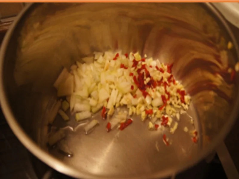 Süßkartoffelsuppe mit asiatischer Note - Rezept - Bild Nr. 6