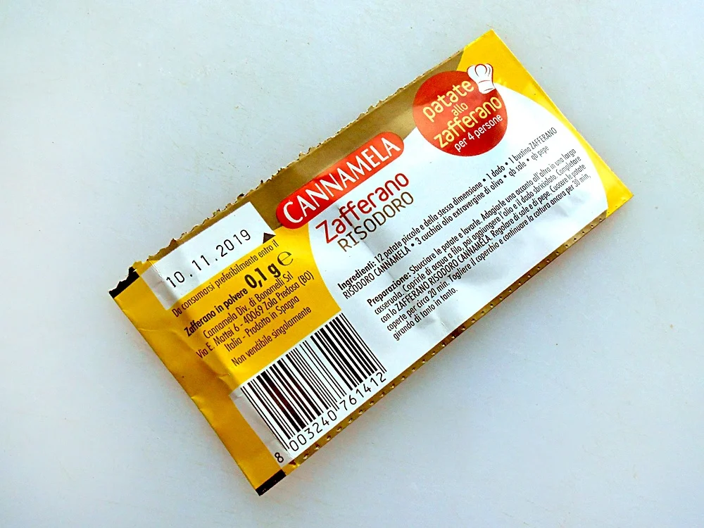 Rezept: Kräuter-Forellennocken auf sauce au homard an Safran-Spaghetti Bild Nr. 16206 Kräuter-Forellennocken auf sauce au homard an Safran-Spaghetti - Rezept - Bild Nr. 16206