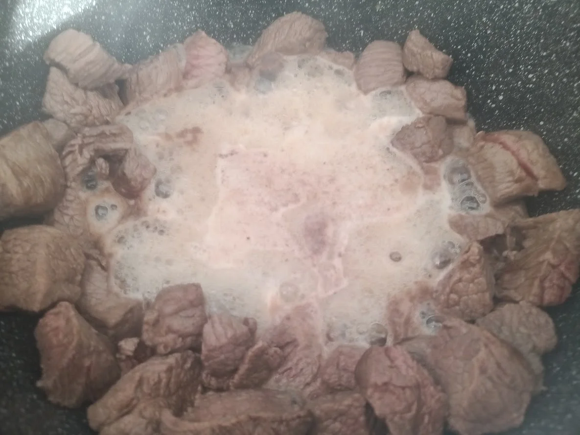 Gulasch winterlich gewürzt - Rezept - Bild Nr. 16223