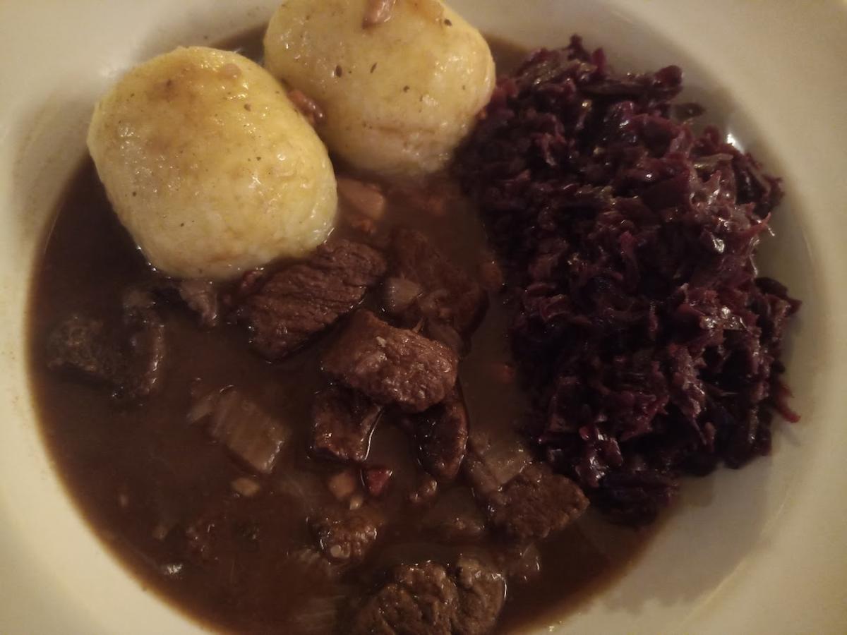 Gulasch winterlich gewürzt - Rezept mit Bild - kochbar.de