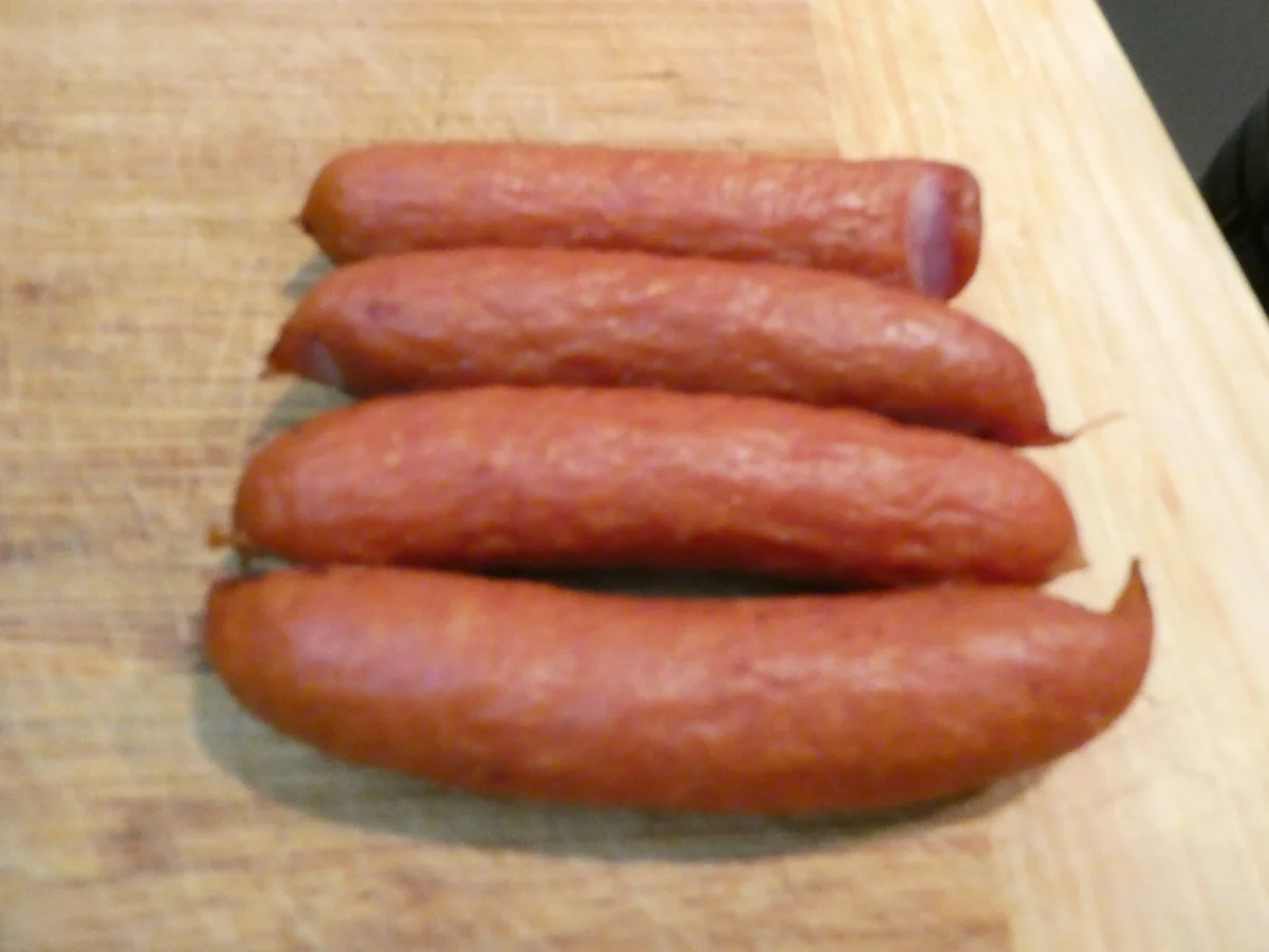 Rezept: Gemüsesuppe mit Rinderhackfleisch und Kabanossi Bild Nr. 16218 Gemüsesuppe mit Rinderhackfleisch und Kabanossi - Rezept - Bild Nr. 16218