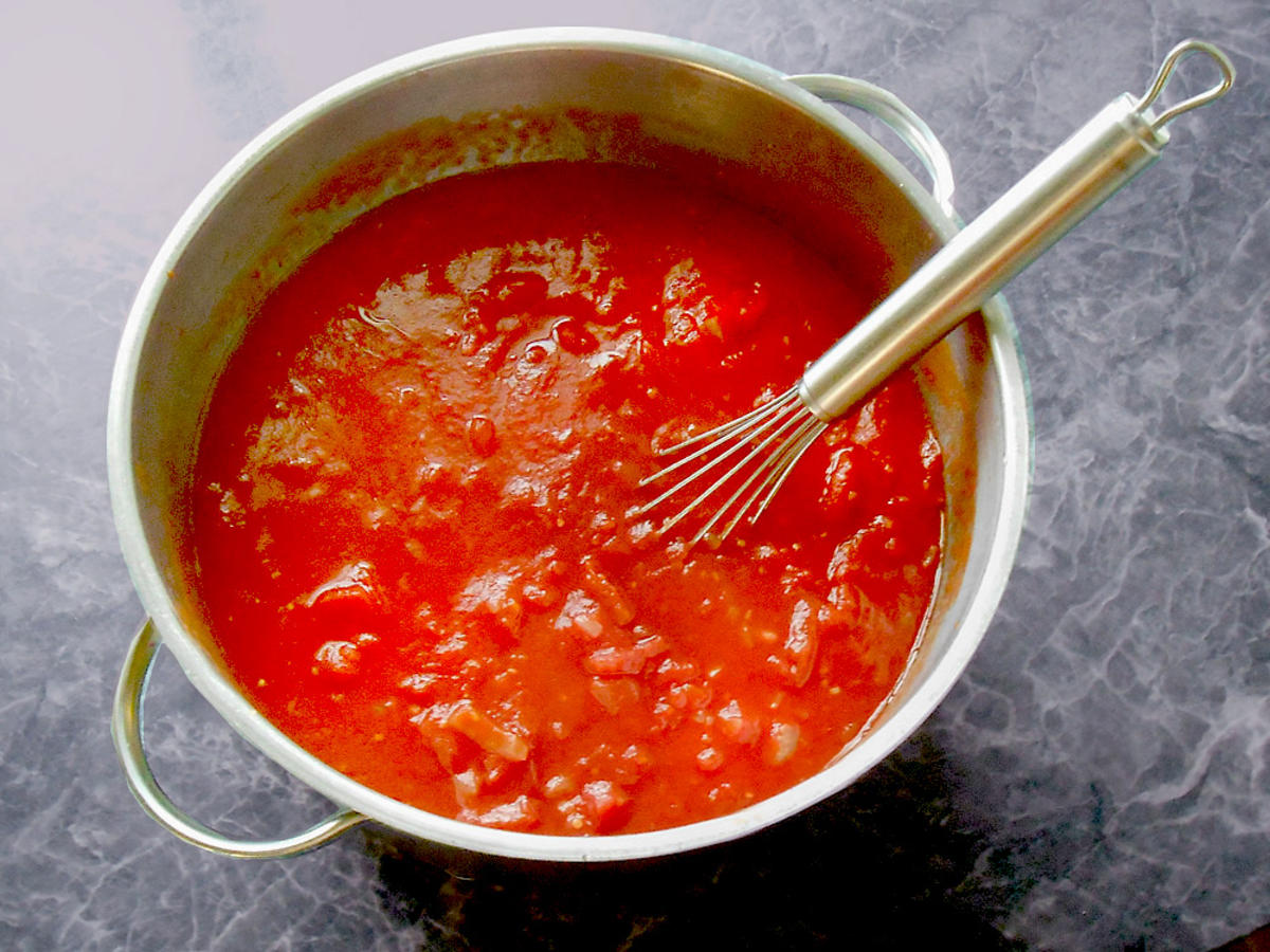 Tomaten-Grundsauce - Rezept mit Bild - kochbar.de