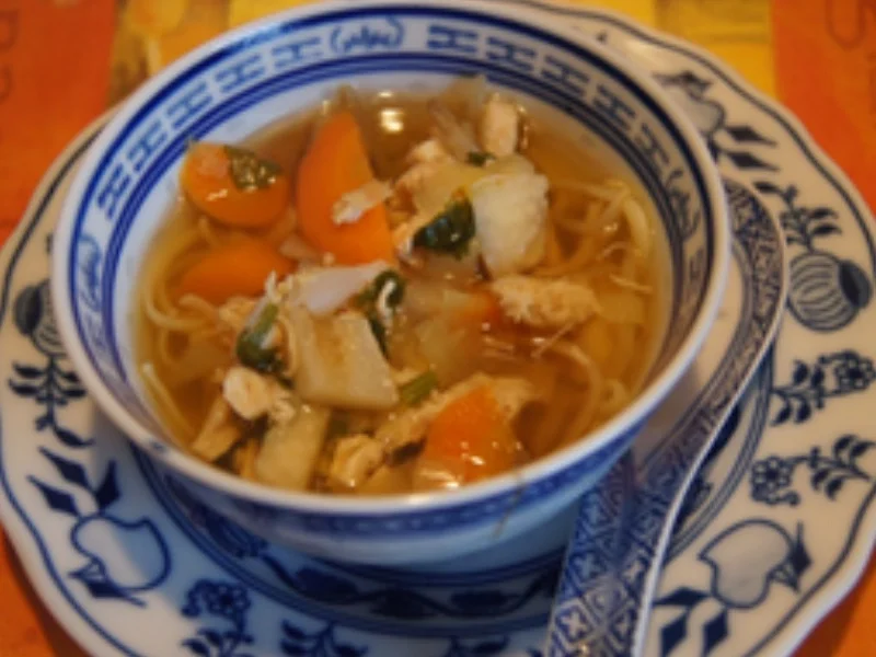 Hähnchensuppentopf mit asiatischer Note - Rezept - Bild Nr. 16212