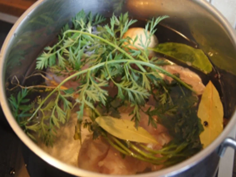 Hähnchensuppentopf mit asiatischer Note - Rezept - Bild Nr. 16215