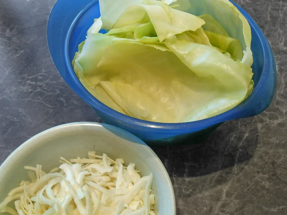 Kohlrouladen mit Kraut-Soße - Rezept - Bild Nr. 16215