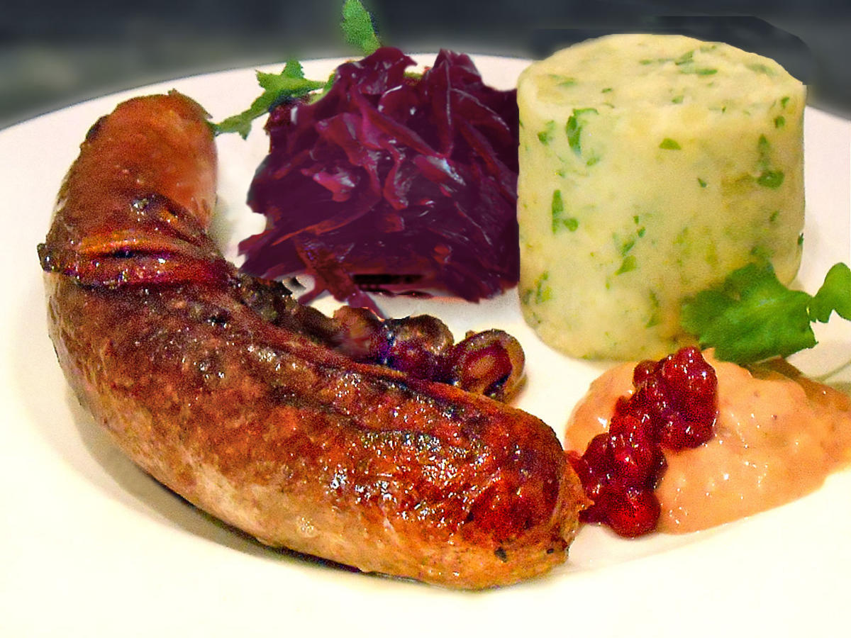 Hirschbratwurst »von der Hirschaue« - Rezept - kochbar.de Hirschbratwurst »von der Hirschaue« - Rezept - kochbar.de