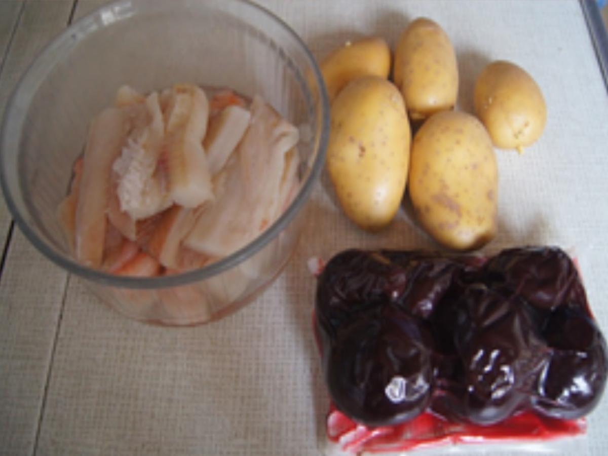 Kabeljaufilet mit Garnelen, Rote-Bete-Salat und Kartoffelstampf - Rezept - Bild Nr. 5