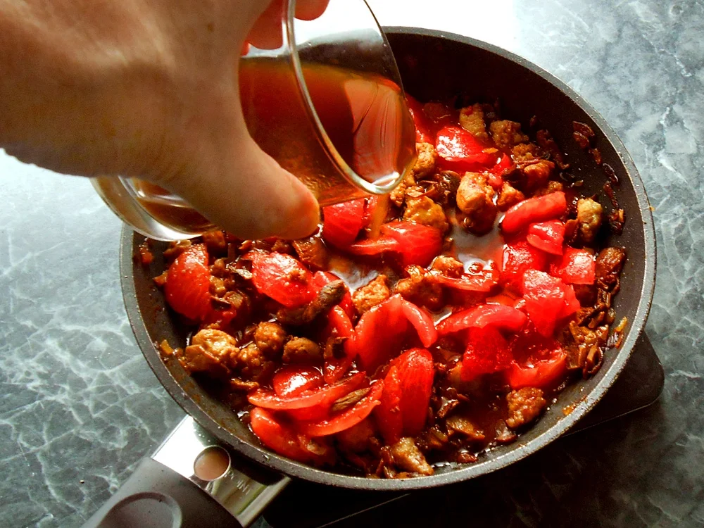 Pici con ragù di salsicce - Rezept - Bild Nr. 16255