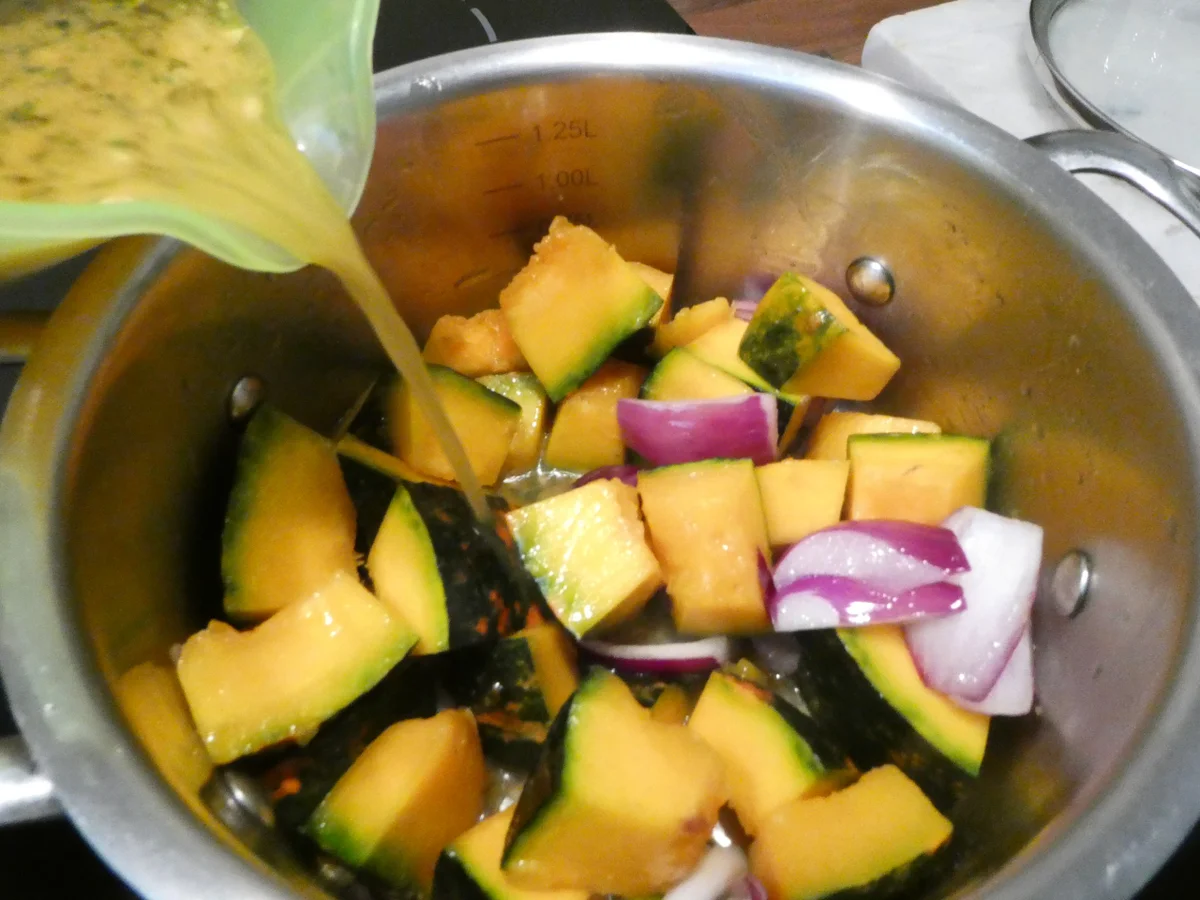 Kürbis-Curry-Suppe - Rezept - Bild Nr. 16249