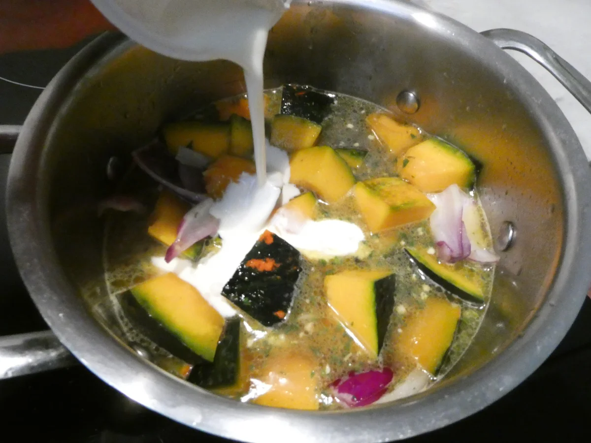 Kürbis-Curry-Suppe - Rezept - Bild Nr. 16250