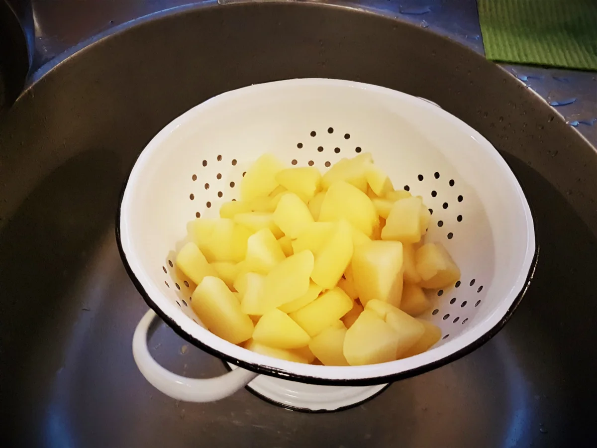 Zanderfilet mit rosa Kartoffelpüree und Rote Bete kandiert - Rezept - Bild Nr. 16255