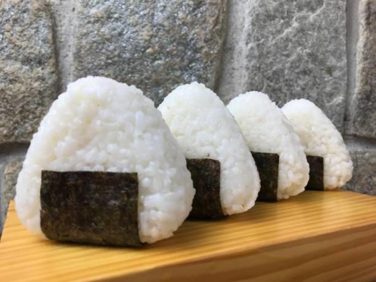 Onigiri Japanische Reisbällchen - Rezept mit Bild - kochbar.de