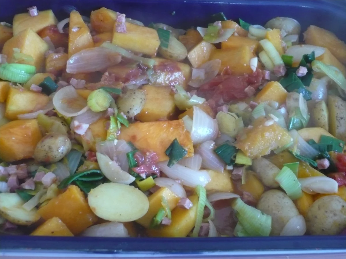 Rezept: Hähnchen mit Kartoffeln und Kürbis Bild Nr. 16263 Hähnchen mit Kartoffeln und Kürbis - Rezept - Bild Nr. 16263