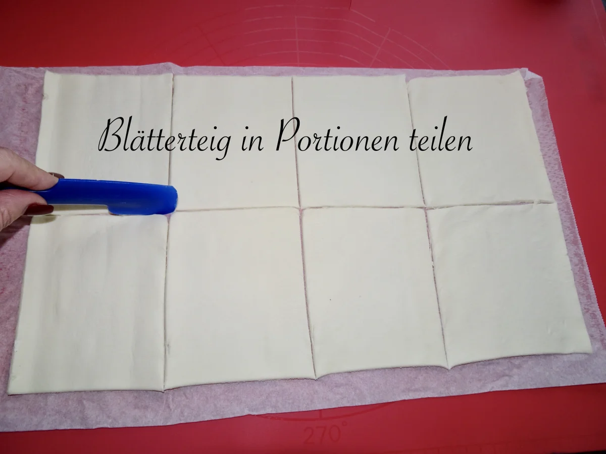 kleine Blätterteig Flechtstrudel mit Mohnfülle - Rezept - Bild Nr. 16255