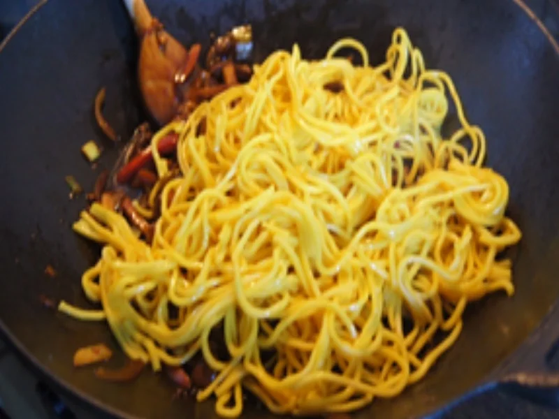 Rezept: Nudeln mit Schweinefilet und Gemüsemix Bild Nr. 12 Nudeln mit Schweinefilet und Gemüsemix - Rezept - Bild Nr. 12