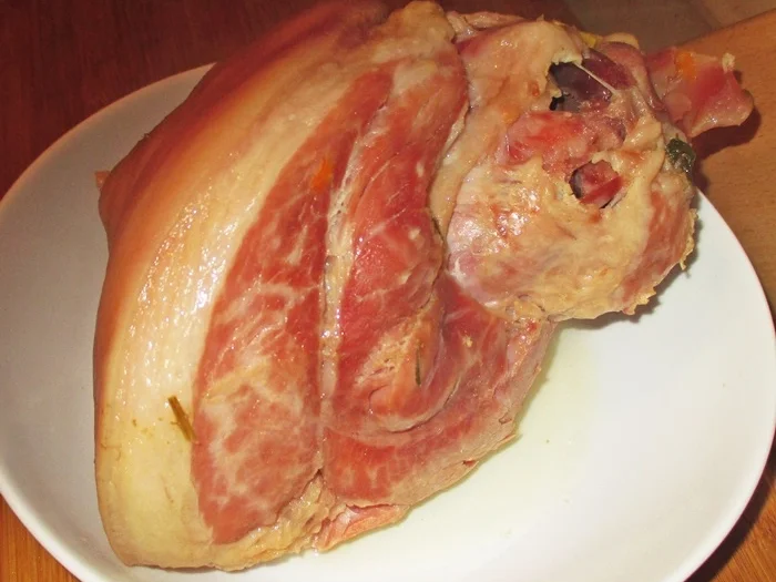 Rezept: Eisbein mit Senfsoße ostdeutscher Art - kulinarische Weltreise 11-2022 Bild Nr. 16282 Eisbein mit Senfsoße ostdeutscher Art - kulinarische Weltreise 11-2022 - Rezept - Bild Nr. 16282