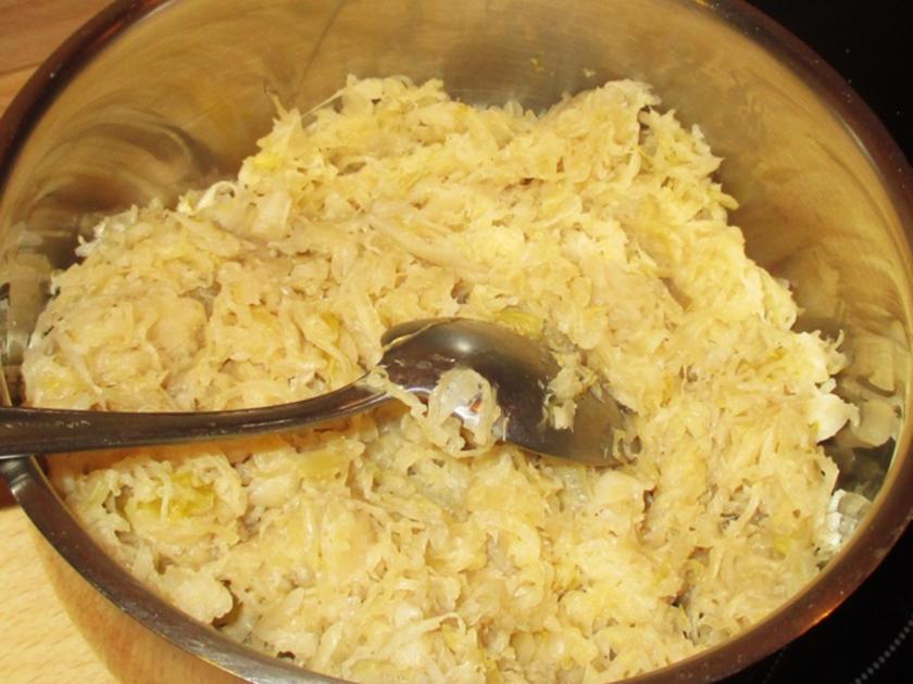 Eisbein mit Senfsoße ostdeutscher Art kulinarische Weltreise 11 2022 ...