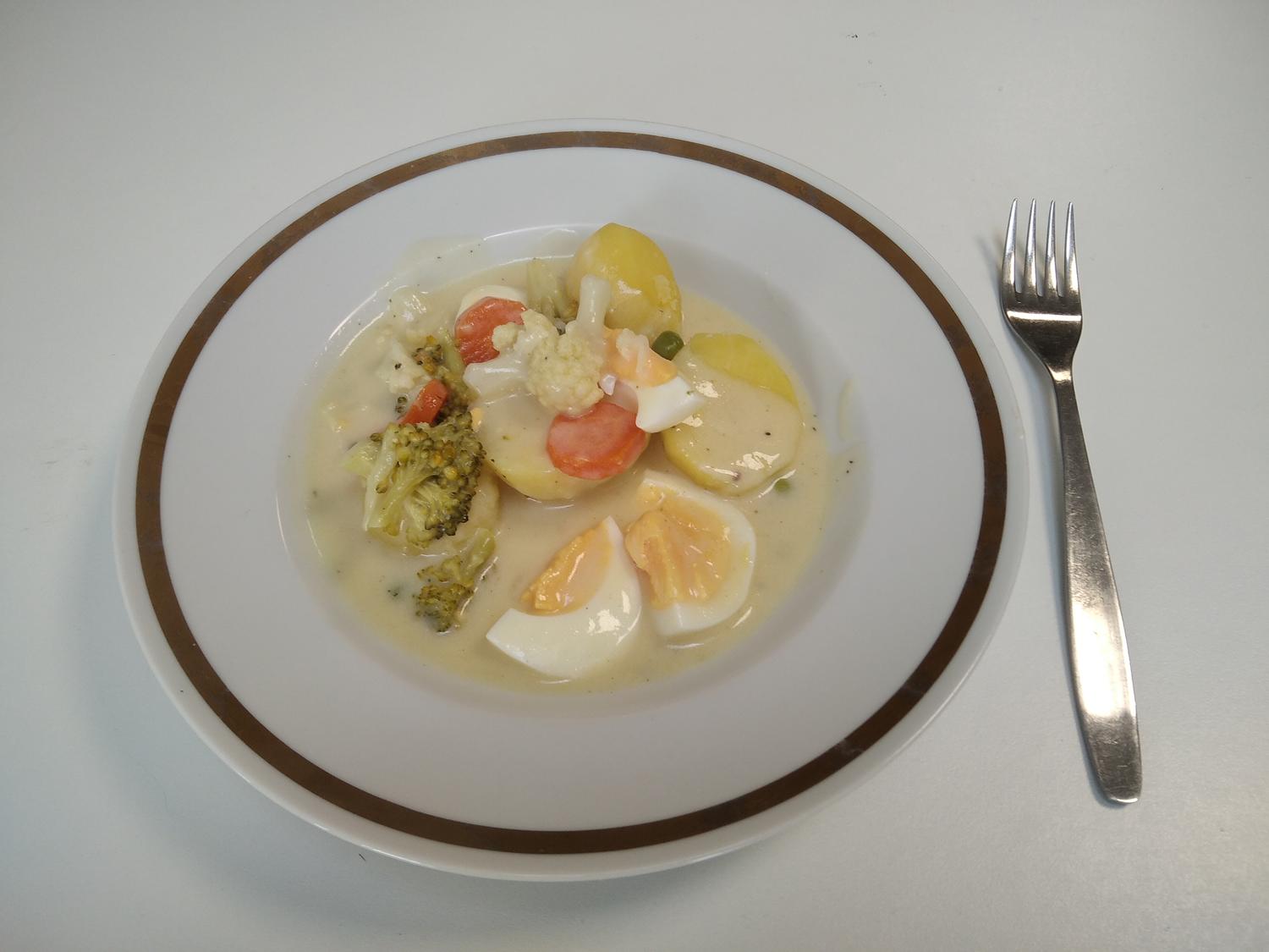 Inabs Eierfrikassee mit Kartoffeln - Rezept - kochbar.de