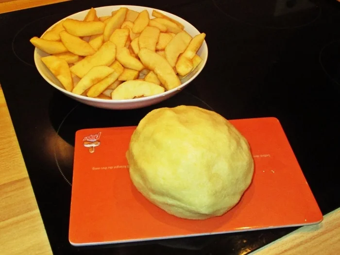 Rezept: Apfel-Kirschpudding-Streuselkuchen - zur kochbar Challenge November 2022 Bild Nr. 16291 Apfel-Kirschpudding-Streuselkuchen - zur kochbar Challenge November 2022 - Rezept - Bild Nr. 16291