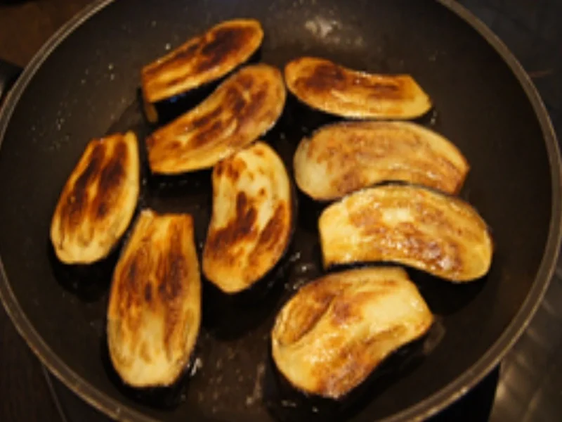 Rezept: Mini-Auberginen-Auflauf Bild Nr. 5 Mini-Auberginen-Auflauf - Rezept - Bild Nr. 5