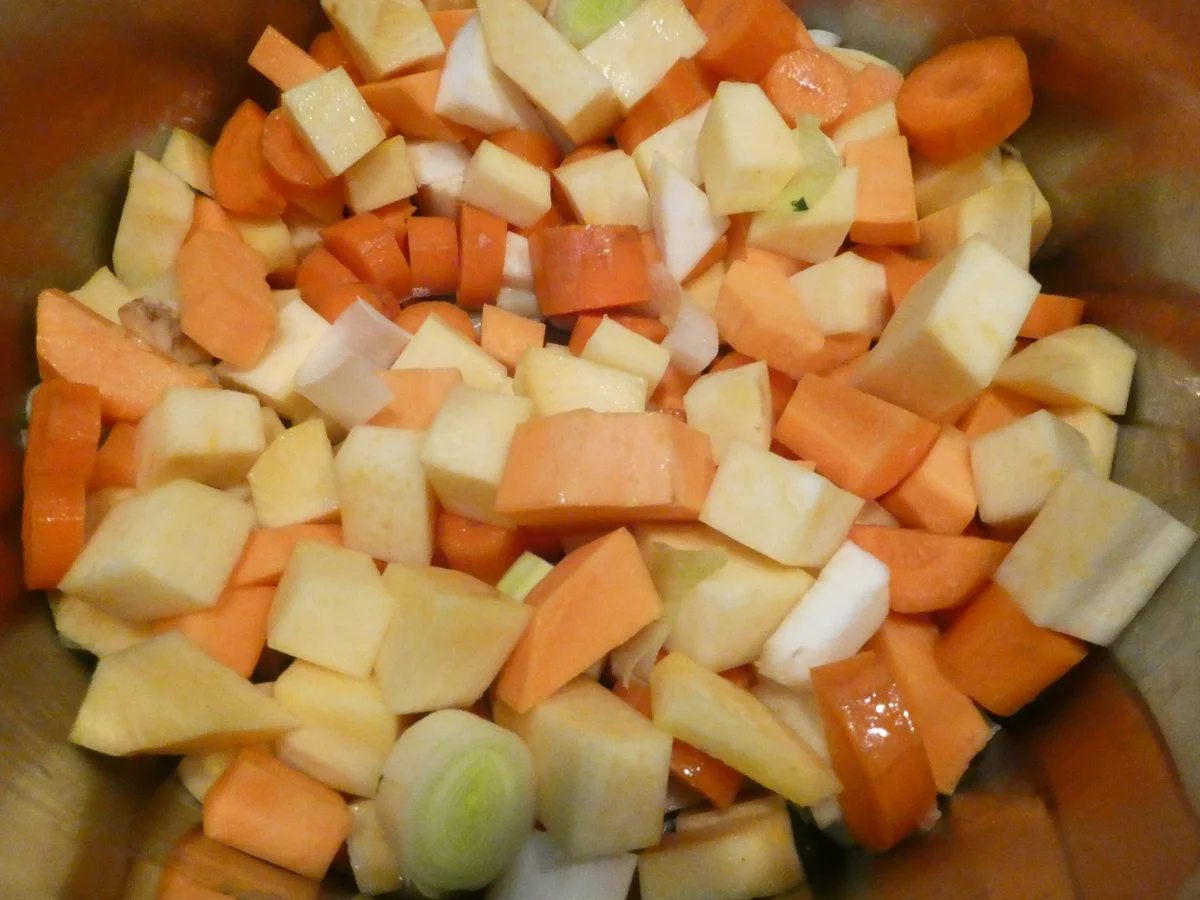 Steckrüben-Gemüse-Suppe - Rezept - Bild Nr. 16292