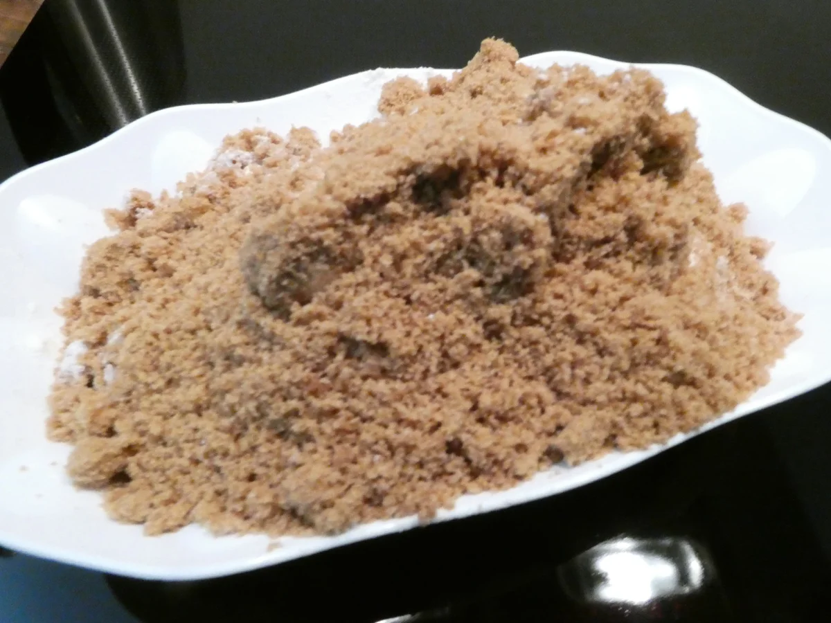 Spekulatius-Gugelhupf mit Kirschen und on Top Walnuss-Karamell - Rezept - Bild Nr. 16302