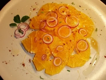 Orangensalat leicht exotisch - Rezept