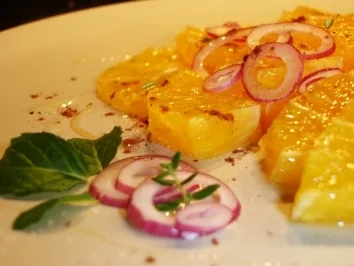 Orangensalat leicht exotisch - Rezept