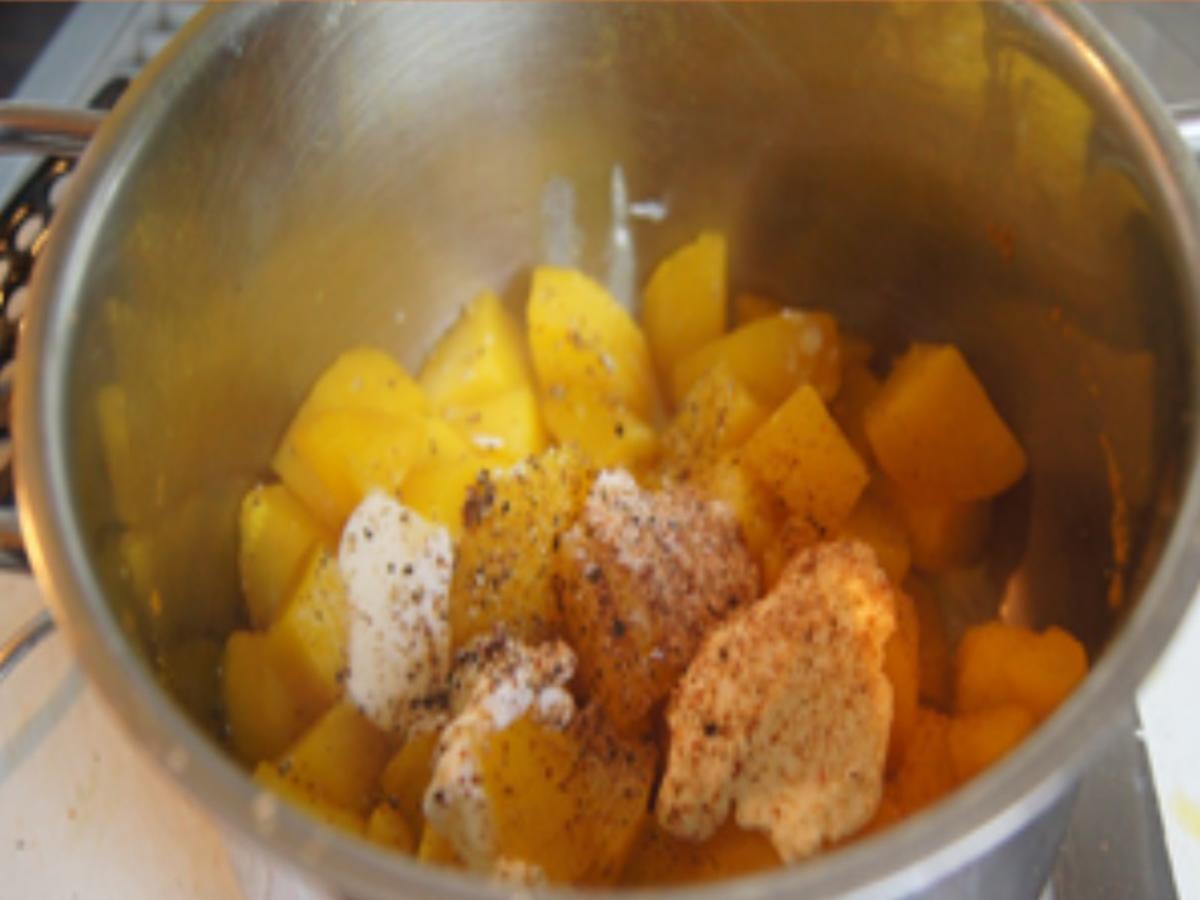 Seelachsfilet in Kartoffelpanade mit Gurkensalat und cremigen Kartoffelstampf - Rezept - Bild Nr. 15
