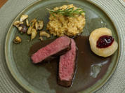 Hirschlendchen an Steinpilzrisotto mit Preiselbeer-Birne - Rezept - Bild Nr. 16306