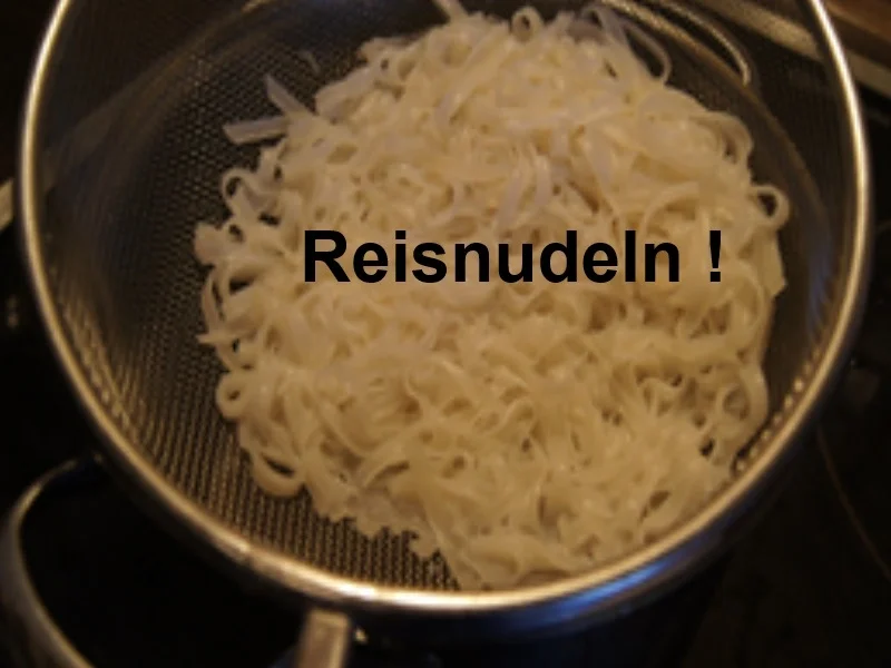 Rezept: Curry-Wok mit Hackfleisch, Gemüse und Reisnudeln Bild Nr. 5 Curry-Wok mit Hackfleisch, Gemüse und Reisnudeln - Rezept - Bild Nr. 5