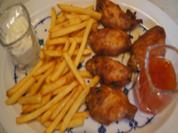 Chicken Wings mit Pommes Frites und Gurkensalat - Rezept - Bild Nr. 16307