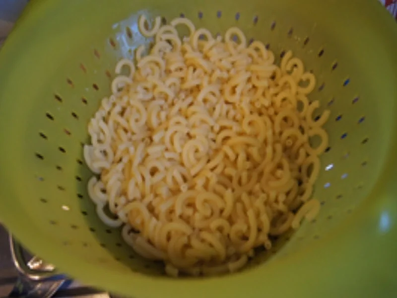 Nudelpfanne mit Gemüsemix und Steinpilzen - Rezept - Bild Nr. 16308