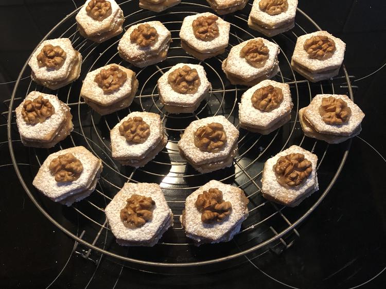 Walnussplätzchen - einfach - von Backfee1961