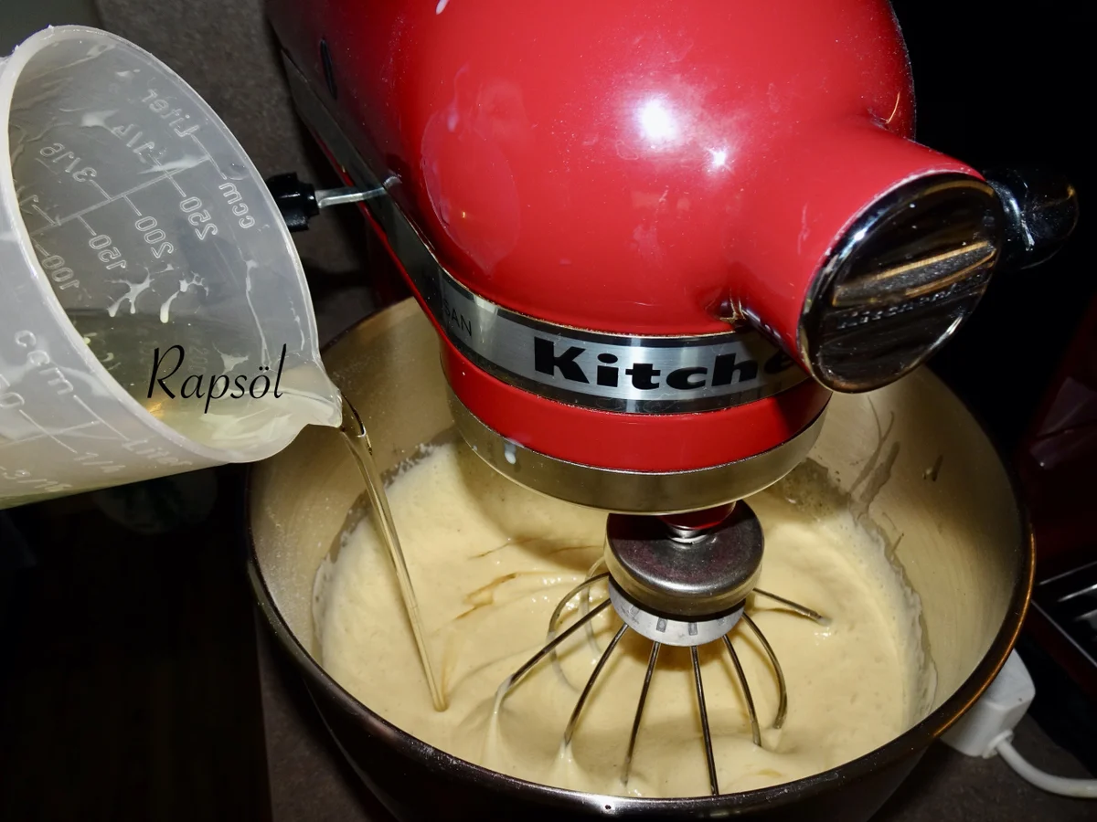 Altwiener Eierlikör Guglhupf - Rezept - Bild Nr. 16313