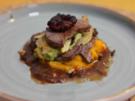 Kartoffelchips mit Möhrengemüse und Bacon-Zwiebelring - Rezept - Bild Nr. 16309