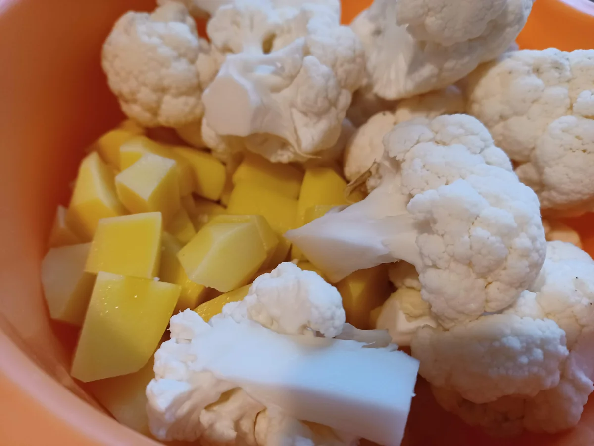 Rezept: Eintopf mit Blumenkohl und Klopsen Bild Nr. 16315 Eintopf mit Blumenkohl und Klopsen - Rezept - Bild Nr. 16315