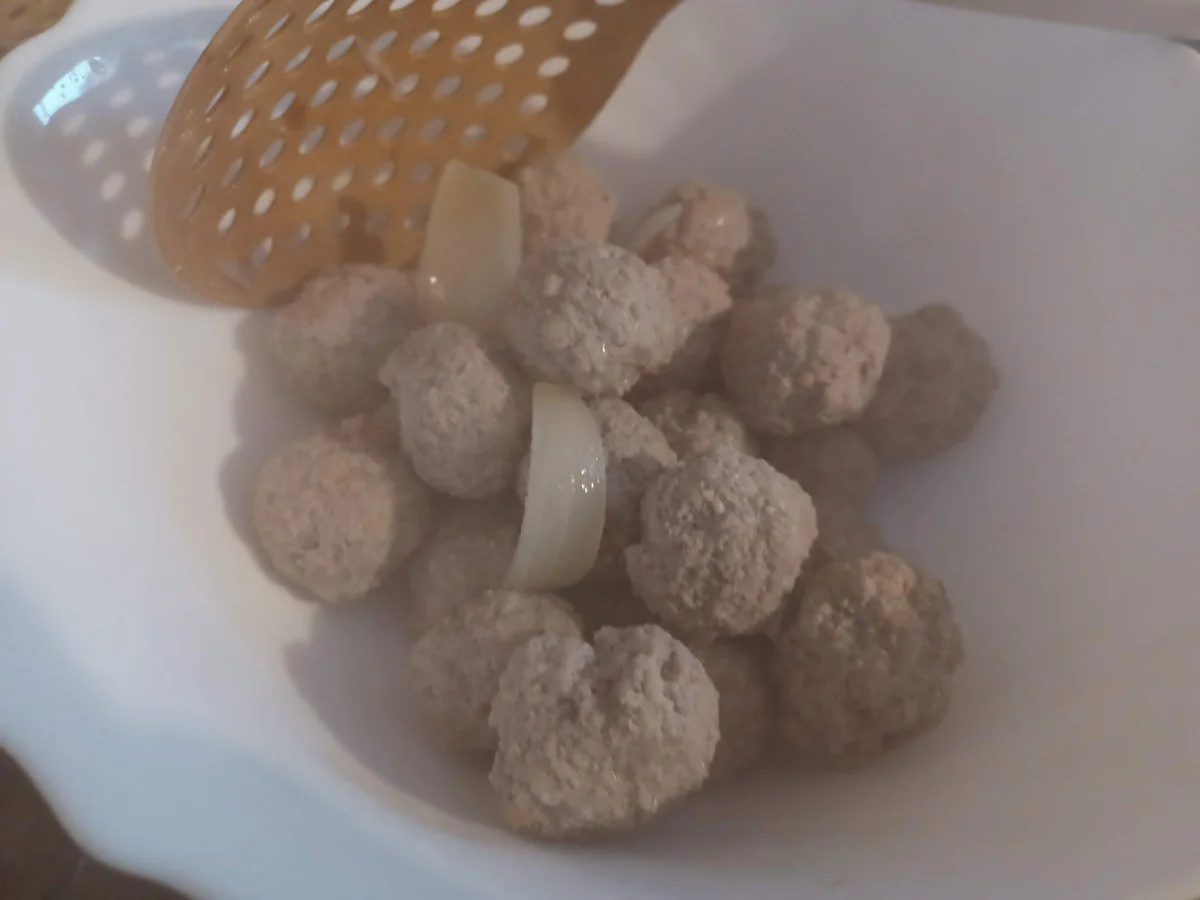 Rezept: Eintopf mit Blumenkohl und Klopsen Bild Nr. 16317 Eintopf mit Blumenkohl und Klopsen - Rezept - Bild Nr. 16317