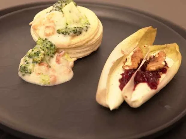 Rezept: Königinnenpastete und gefülltes Chicorée-Schiffchen Bild Nr. 16314 Königinnenpastete und gefülltes Chicorée-Schiffchen - Rezept - Bild Nr. 16314