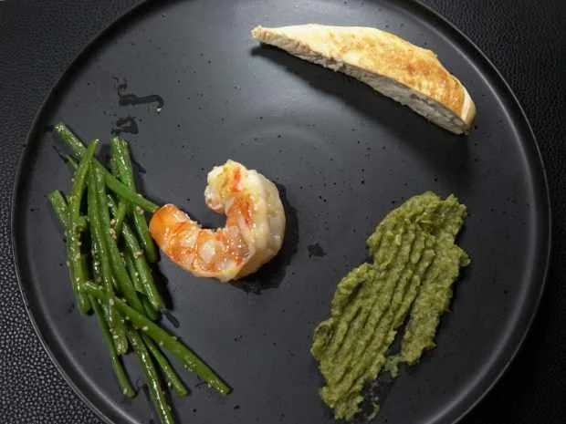 Rezept: Poulet de Loué Label Rouge und Wildfang-Riesengarnelen Bild Nr. 16315 Poulet de Loué Label Rouge und Wildfang-Riesengarnelen - Rezept - Bild Nr. 16315