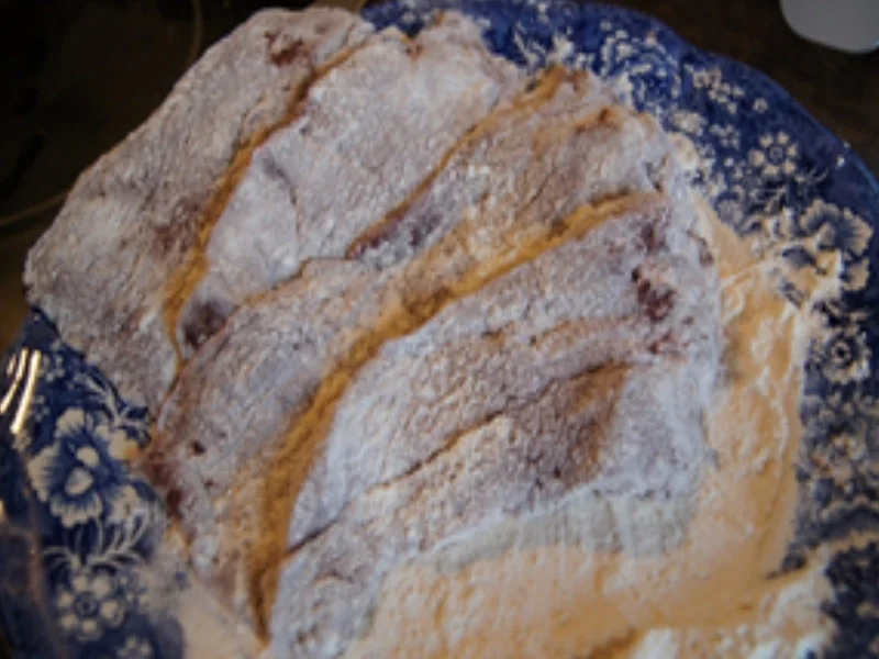 Kalbsleber mit Röstzwiebeln, Honig-Bundmöhren und Mini-Rösti - Rezept - Bild Nr. 4