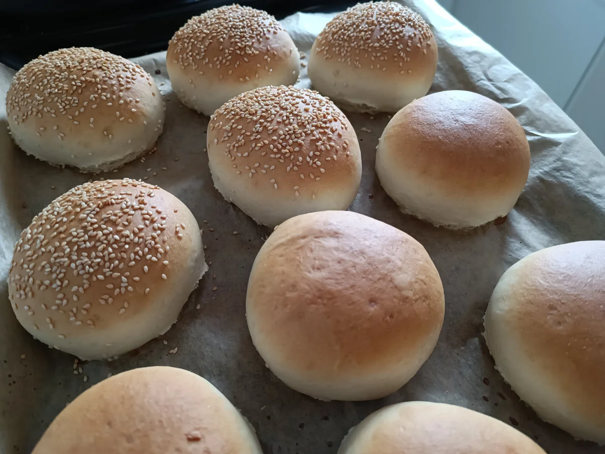 Rezept: Burger Buns Bild Nr. 16316 Burger Buns - Rezept - Bild Nr. 16316