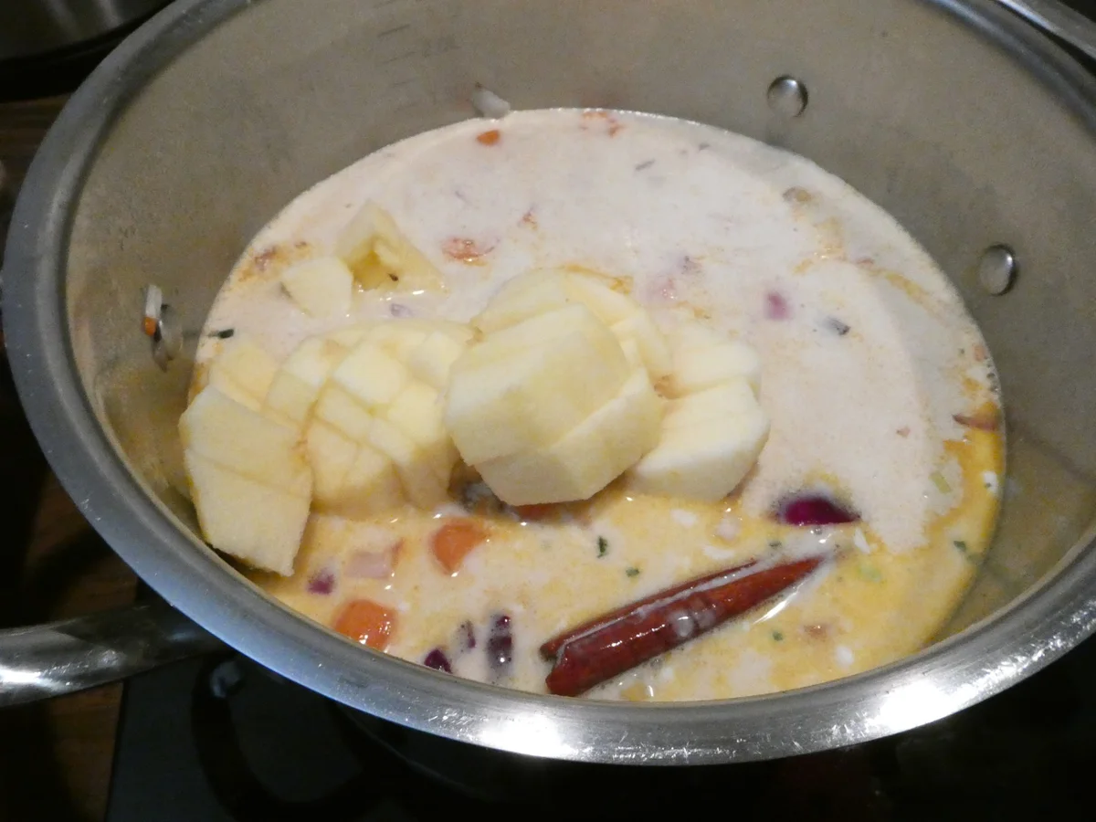 Rote Linsen-Möhrensuppe mit Petersilien-Pesto - Rezept - Bild Nr. 16339