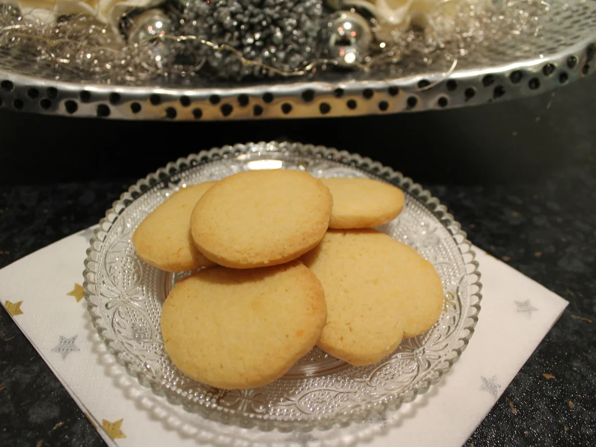 Omas Mürbeteigkekse - Rezept - Bild Nr. 16331