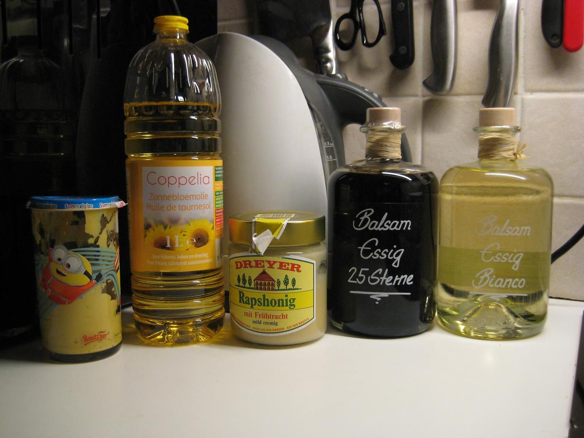 Balsamico Dressing - schnell &amp; einfach - 464 kcal/100g