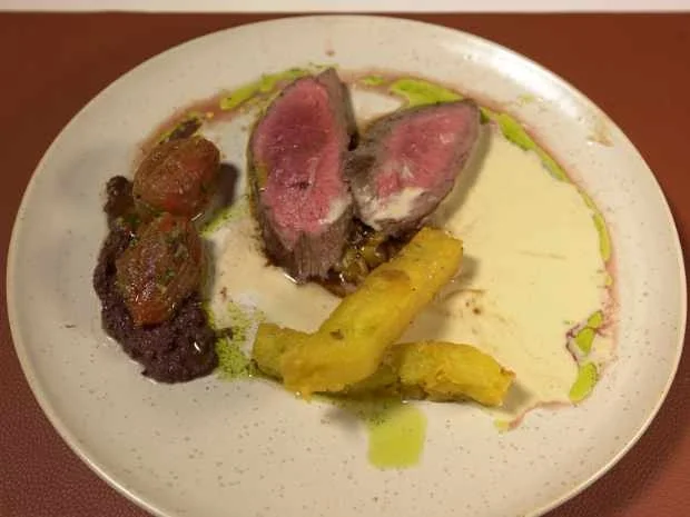 Flanksteak mit Pommes und Parmesancreme - Rezept - Bild Nr. 2