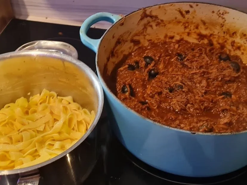 gezupfte Bolognese mit Oliven - Rezept - Bild Nr. 16336